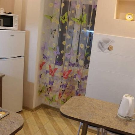 Horodotska 60 Apartman Lviv Kültér fotó